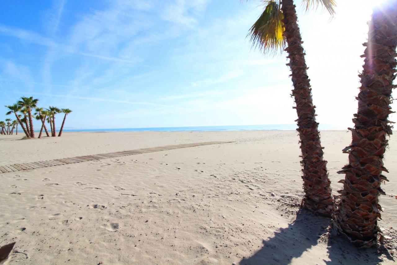 Global Properties, Apartamento Con Terraza Y Vistas A La Playa Canet d'En Berenguer Luaran gambar