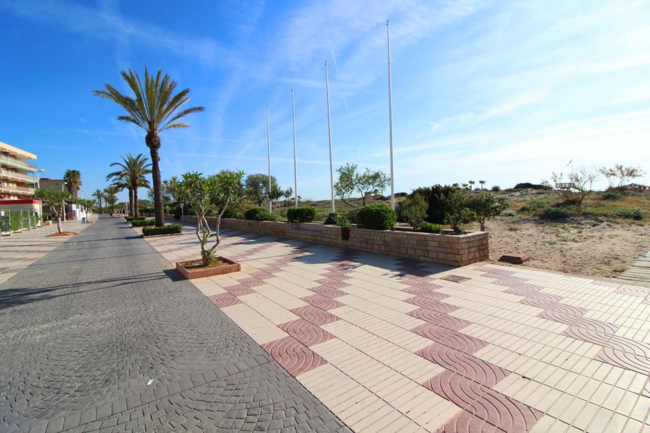 Global Properties, Apartamento Con Terraza Y Vistas A La Playa Canet d'En Berenguer Luaran gambar